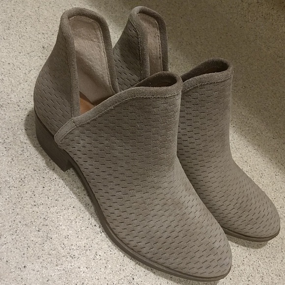 lucky brand brooklin bootie